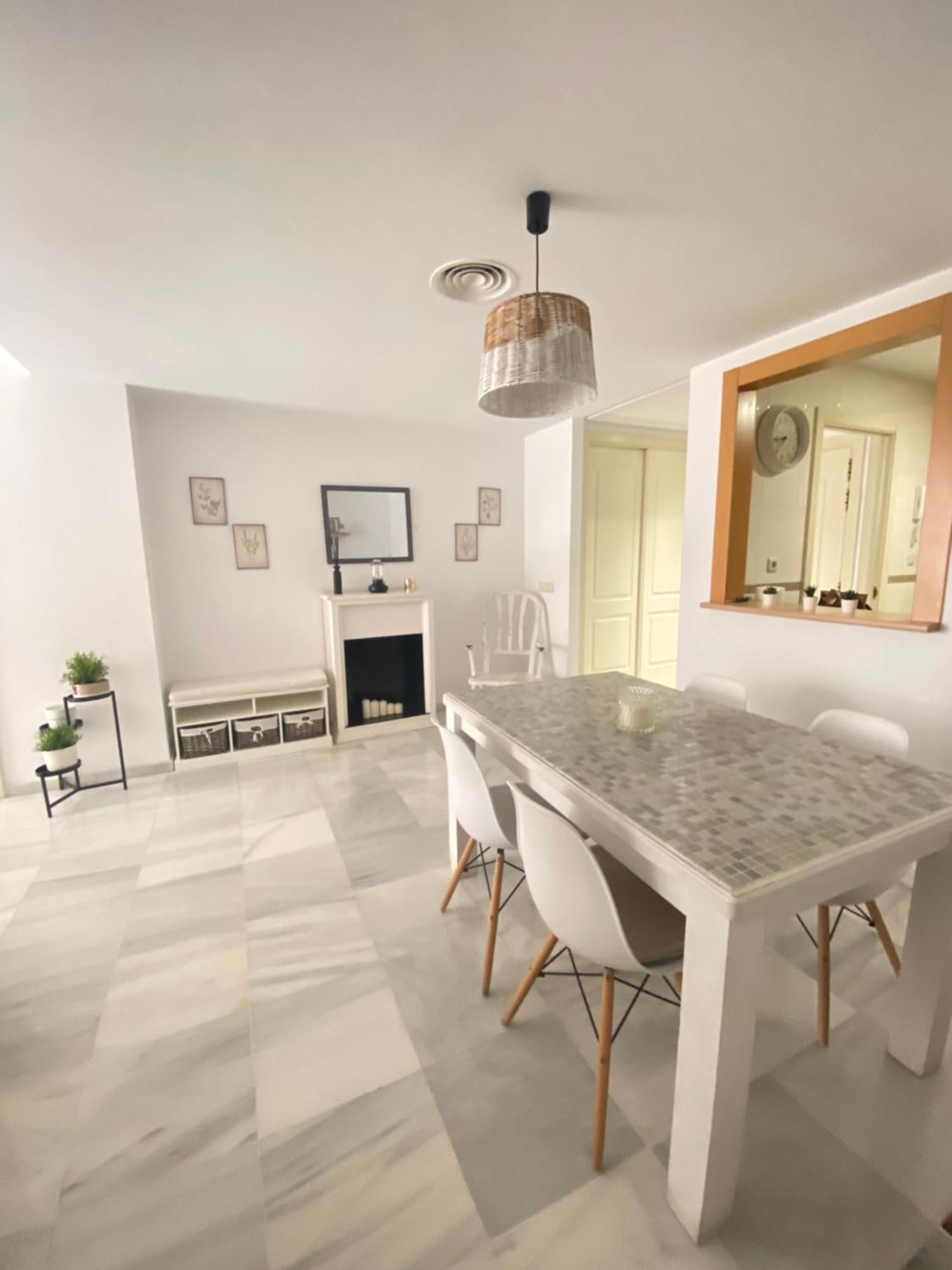 Apartment Valentunana 12 *